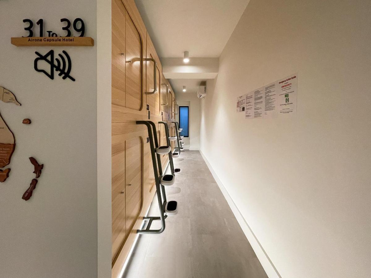 Airone Capsule Hotel Гобарт Екстер'єр фото